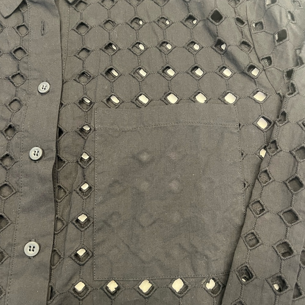 Evereve Button Down Eyelet Shirt - Picture 4 of 5